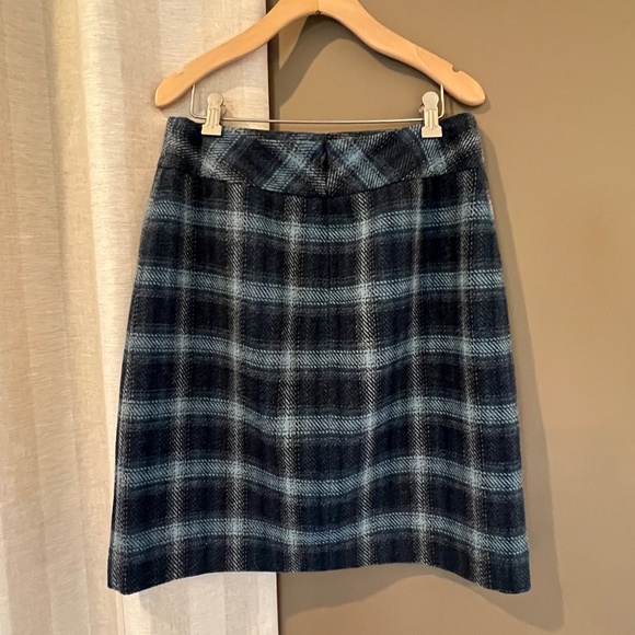 Talbots Women's Blue Plaid Lined Skirt, Academia, Size 6 Petite - Picture 3 of 10